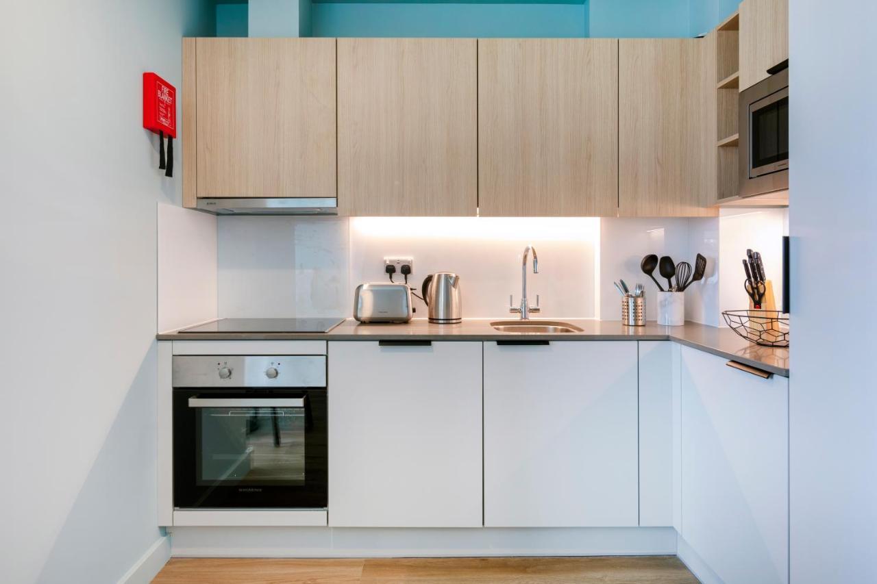 Coleman Court Summer Accommodation Корк Экстерьер фото