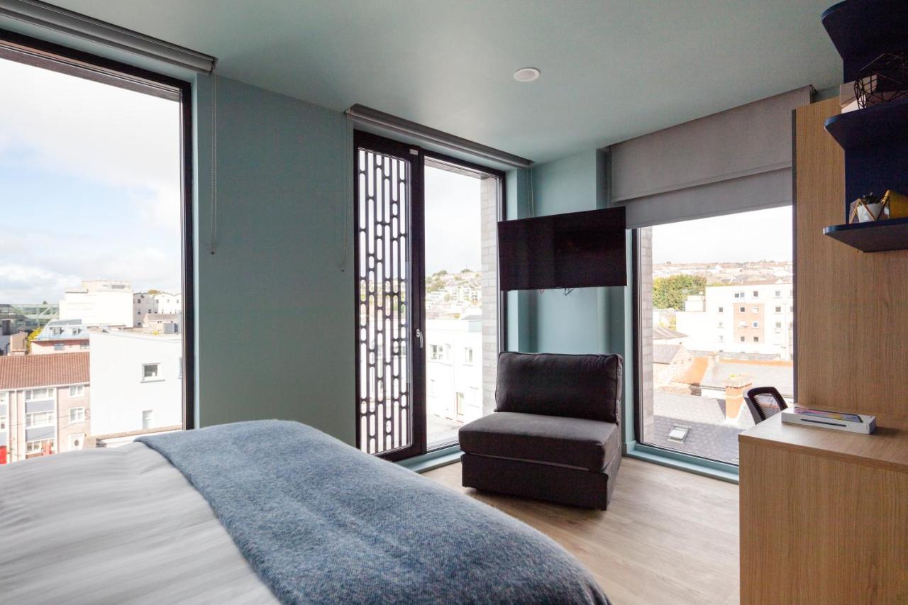 Coleman Court Summer Accommodation Корк Экстерьер фото